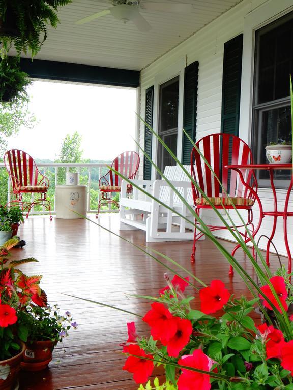 The Meier Inn, A Country Bed & Breakfast Boyceville 外观 照片